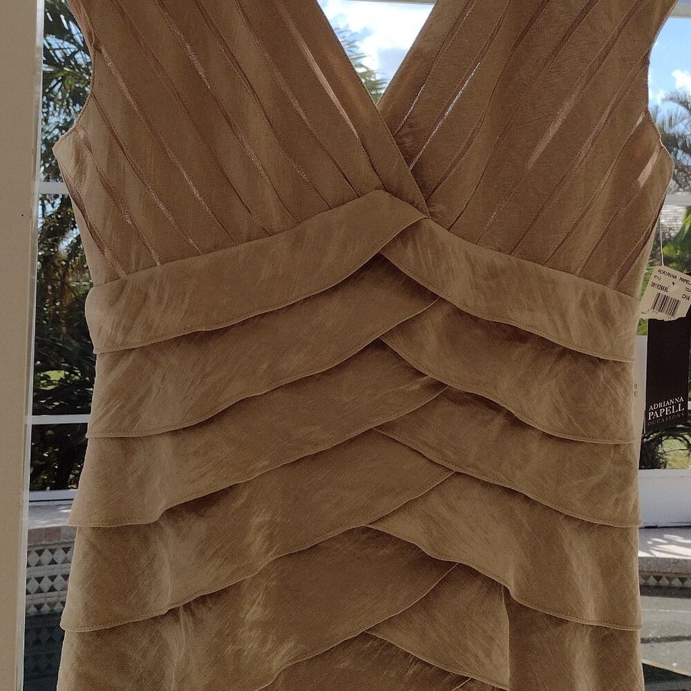 SHINGLE RUFFLE LONG DRESS - Picture 2 of 5